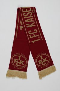 Rot-gelber Schal mit dem Logo und Schriftzug des 1. FC Kaiserslautern für das Jubiläum 125 Jahre.