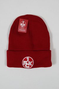 Rote Beanie-Mütze mit einem gestickten Logo, das die Zahl 1 und die Buchstaben FCK zeigt.