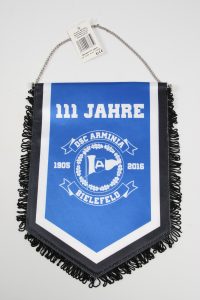 Wimpel des DSC Arminia Bielefeld, der das 111-jährige Jubiläum feiert, in Blau und Weiß.