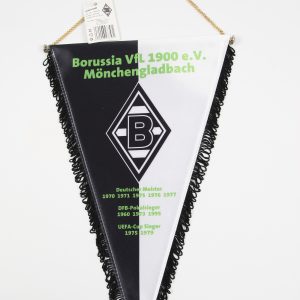 Wimpel von Borussia VfL 1900 e.V. Mönchengladbach mit Vereinsinformationen und Meisterjahren.