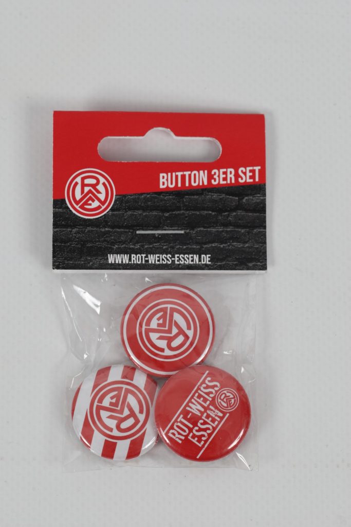 Drei Buttons im Set mit dem Logo von Rot-Weiss Essen in rot und weiß.