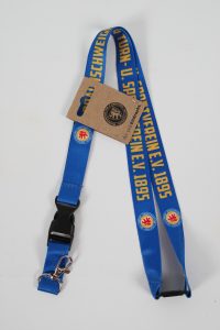 Blaues Schlüsselband mit dem Text 'Schweinfurt 1895' und Vereinslogo auf der Vorderseite.